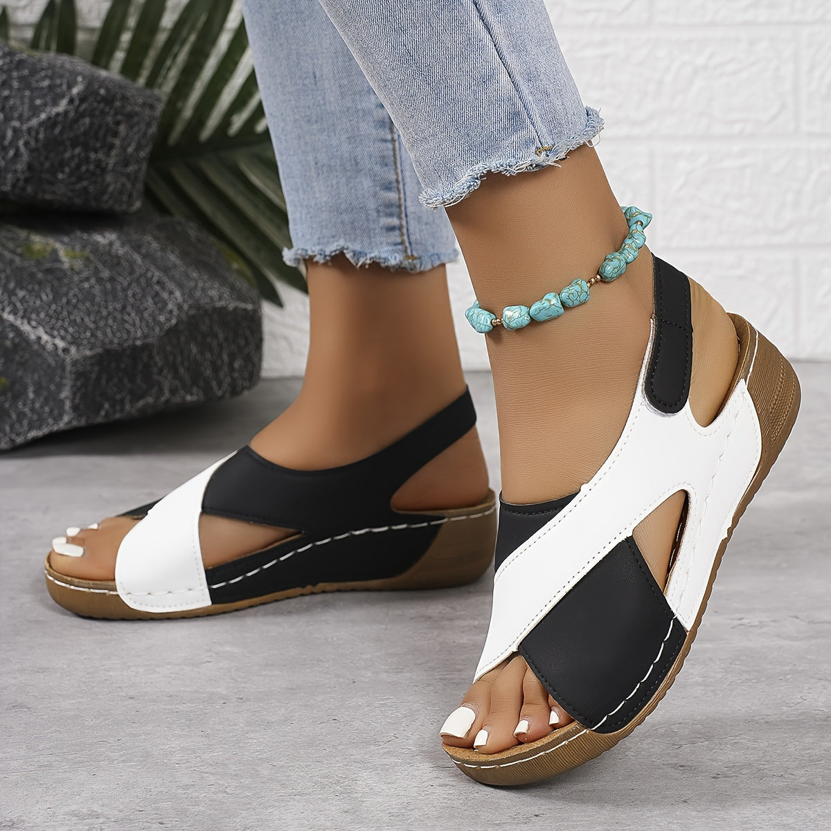 Laura - Äußerst bequeme orthopädische Sandalen