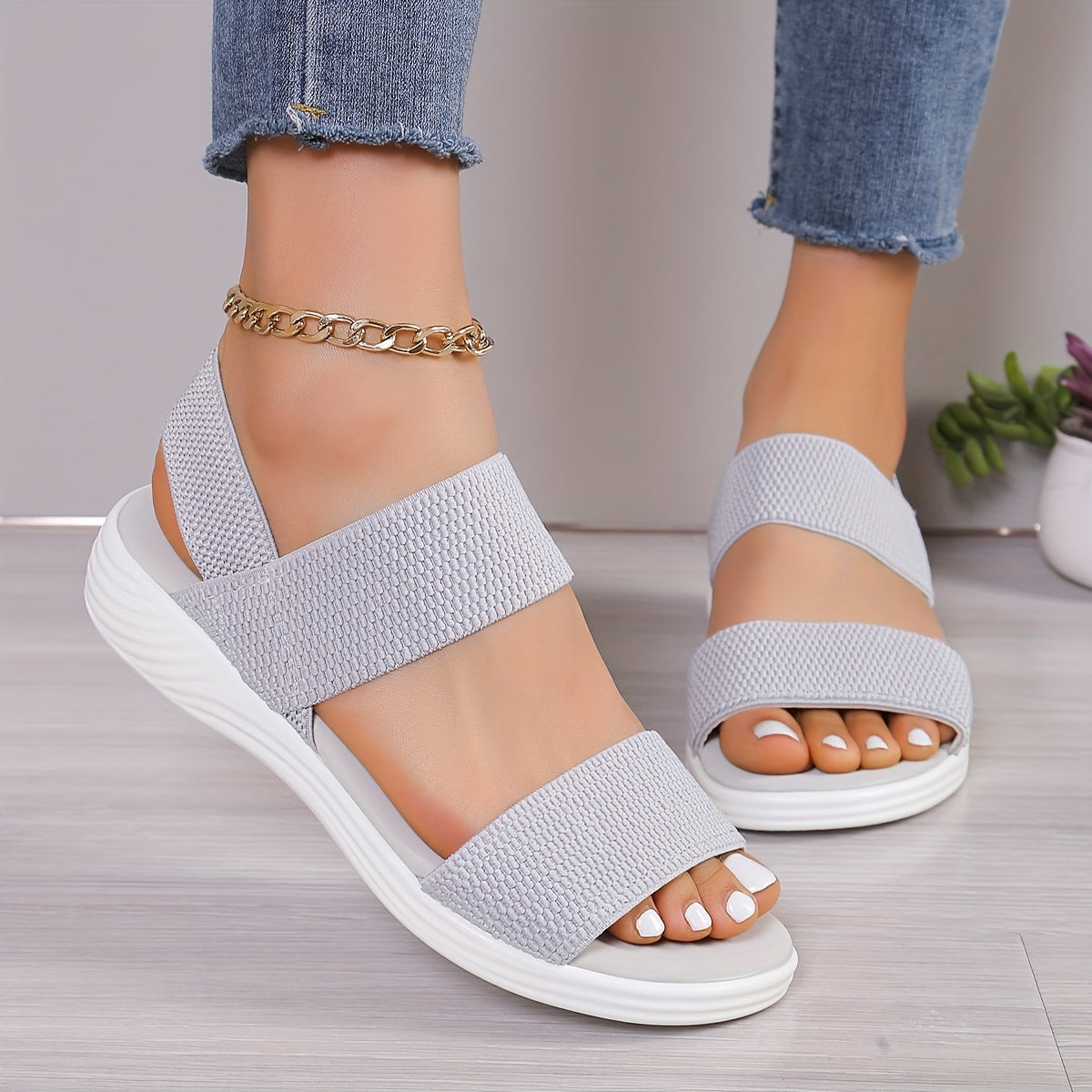 Emilia – Leichte Stretch-Sandalen