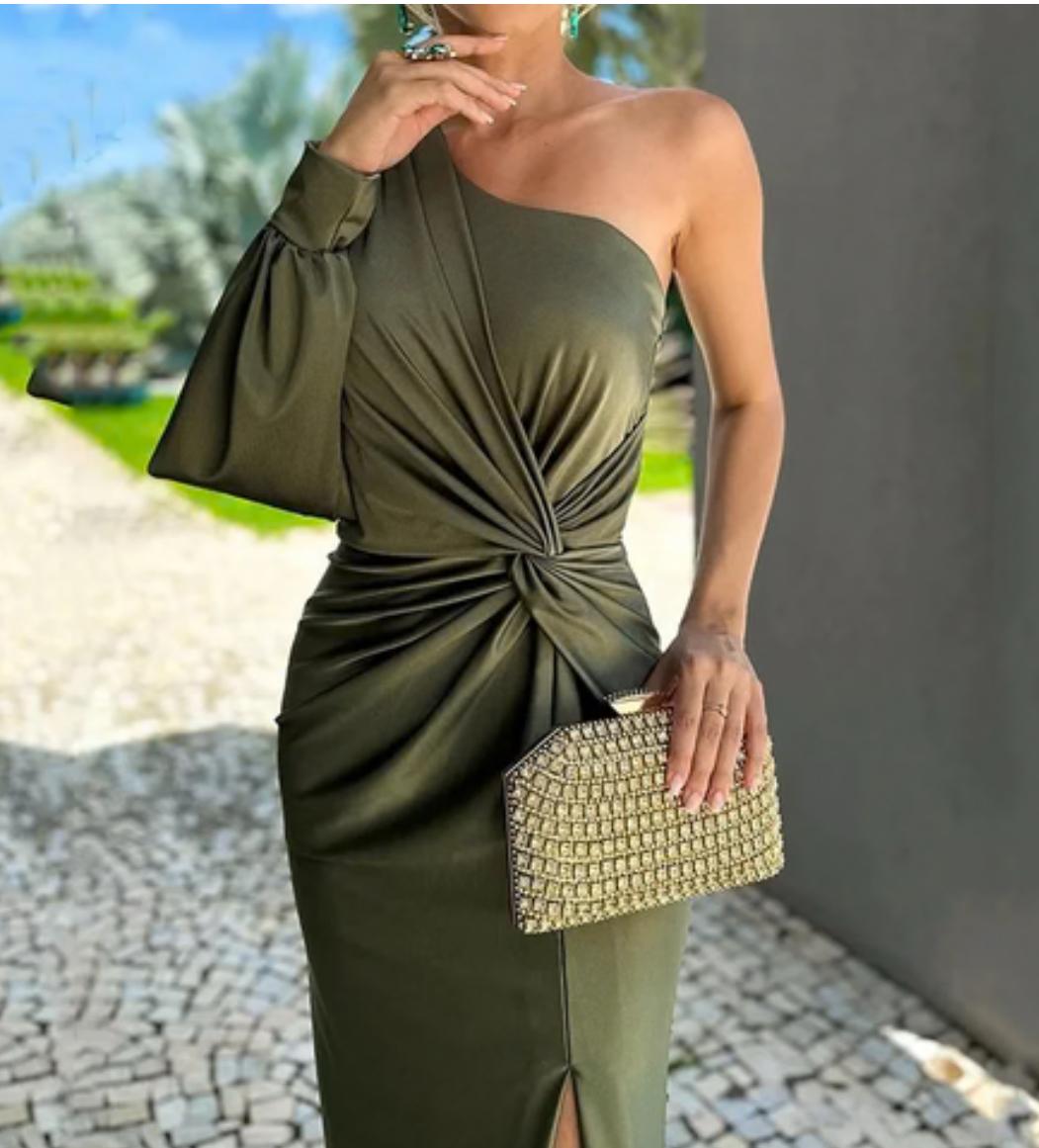 Einladung – Elegantes Kleid