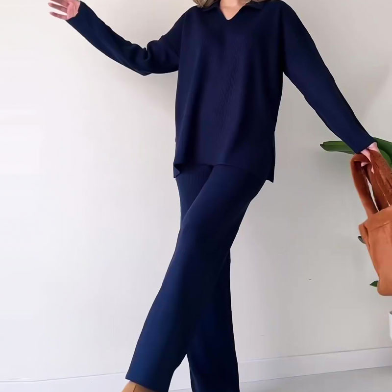 Ivana – Stylischer V-Ausschnitt-Anzug